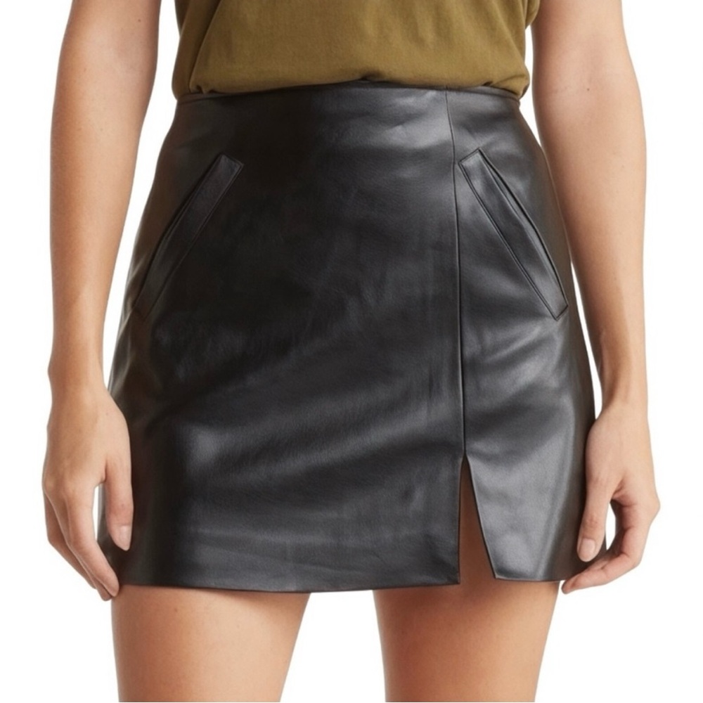 Blank NYC Sleek Black Faux Leather Mini Skirt Size S Anthropologie NWOT